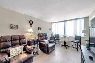 4720 Locust St NE, Saint Petersburg, FL 33703 - Photo 12