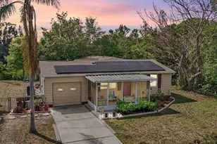 5050 68th Way N, Saint Petersburg, FL 33709 - Photo 1