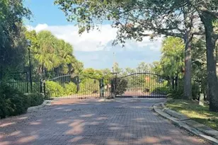 2837 Bayshore Trails Dr, Tampa, FL 33611 - Photo 30