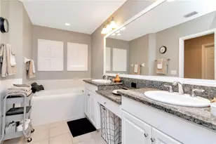 2837 Bayshore Trails Dr, Tampa, FL 33611 - Photo 14