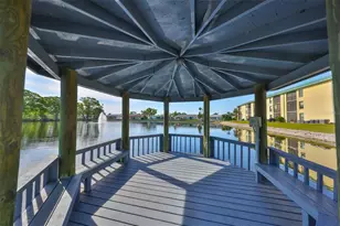 6123 113th St, Seminole, FL 33772 - Photo 18