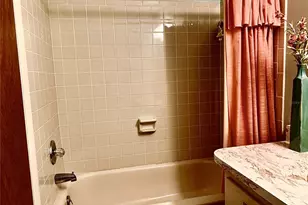 4558 Blossom Blvd, Zephyrhills, FL 33542 - Photo 18