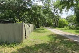 8505 Franklin Rd, Plant City, FL 33565 - Photo 18