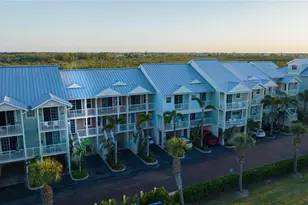 3210 Mangrove Point Dr, Ruskin, FL 33570 - Photo 4