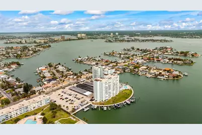 400 64th Avenue #305, Saint Pete Beach, FL 33706 - Photo 4