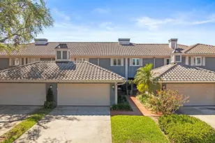 2087 Edgewater Dr, Clearwater, FL 33755 - Photo 4