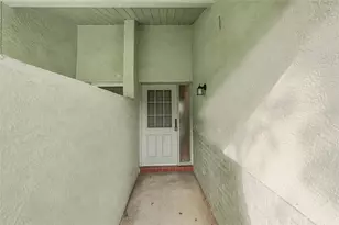 2529 Lancaster Dr, Sun City Center, FL 33573 - Photo 2