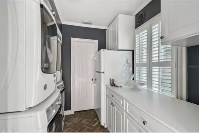 3313 W Mullen Avenue, Tampa, FL 33609 - Photo 46