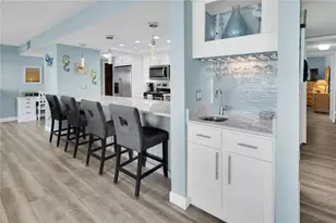 200 120th Ave W, Treasure Island, FL 33706 - Photo 6