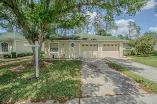 34833 Double Eagle Ct, Zephyrhills, FL 33541 - Photo 8