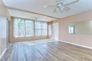 10190 Imperial Point Dr W, Largo, FL 33774 - Photo 28