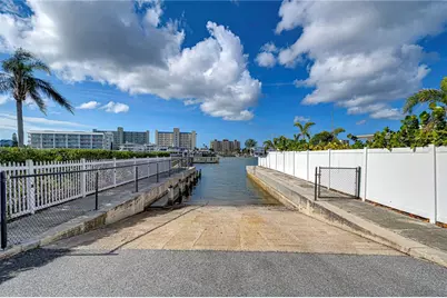 10190 Imperial Point Drive W #8, Largo, FL 33774 - Photo 10