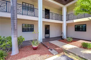 10190 Imperial Point Dr W, Largo, FL 33774 - Photo 22