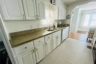 133 Cedar Dr, Palm Harbor, FL 34684 - Photo 4