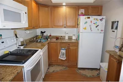 4900 Brittany Drive S #1706, Saint Petersburg, FL 33715 - Photo 2