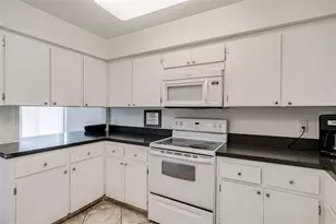 147 Bluff View Dr, Belleair Bluffs, FL 33770 - Photo 42