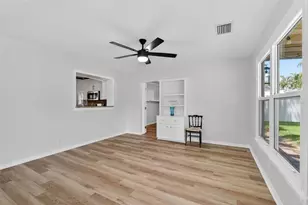 13841 89th Ave, Seminole, FL 33776 - Photo 36