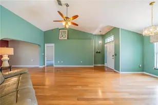 301 Caloosa Palms Ct, Sun City Center, FL 33573 - Photo 20