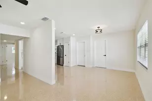 2406 Thrace St, Tampa, FL 33605 - Photo 18