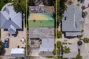 107 13th Ave, Saint Pete Beach, FL 33706 - Photo 14