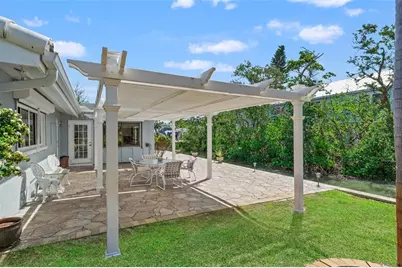 636 Tarawitt Drive, Longboat Key, FL 34228 - Photo 8