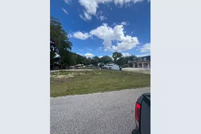 7206 Bethesda Court, Weeki Wachee, FL 34607 - Photo 2