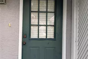 3321 Laurel View Dr, Brandon, FL 33511 - Photo 2