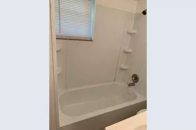 944 15th Avenue S, Saint Petersburg, FL 33705 - Photo 16