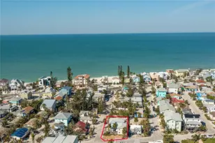 134 86th Ave, Treasure Island, FL 33706 - Photo 8