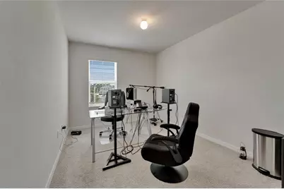 17006 Wave Tressle Place, Wimauma, FL 33598 - Photo 18