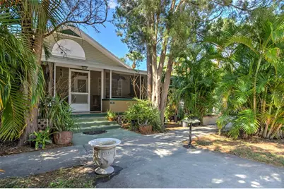 921 24th Avenue N, Saint Petersburg, FL 33704 - Photo 2