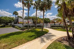 4207 Fairway Run, Tampa, FL 33618 - Photo 14