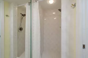 4207 Fairway Run, Tampa, FL 33618 - Photo 10