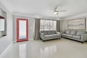 827 Virginia St, Dunedin, FL 34698 - Photo 8