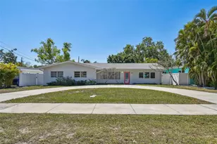 827 Virginia St, Dunedin, FL 34698 - Photo 4