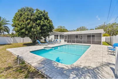 827 Virginia Street, Dunedin, FL 34698 - Photo 2