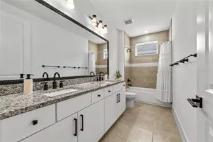 8720 Drummer Plank Dr, Wesley Chapel, FL 33545 - Photo 32