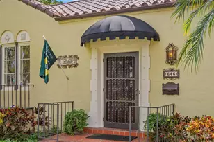 646 16th Ave NE, Saint Petersburg, FL 33704 - Photo 2