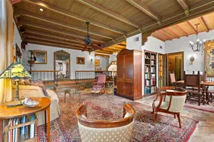 646 16th Ave NE, Saint Petersburg, FL 33704 - Photo 12