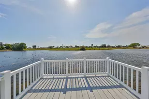 1806 Wolf Laurel Dr, Sun City Center, FL 33573 - Photo 2