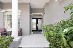 2863 Duncan Tree Cir, Valrico, FL 33594 - Photo 4