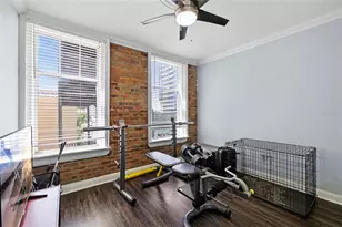 215 Central Ave, Saint Petersburg, FL 33701 - Photo 20