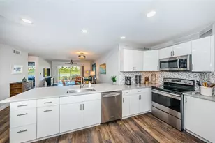 6141 Bahia Del Mar Blvd, Saint Petersburg, FL 33715 - Photo 6