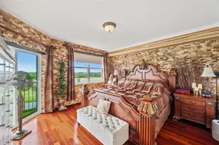 1200 Country Club Dr, Largo, FL 33771 - Photo 8