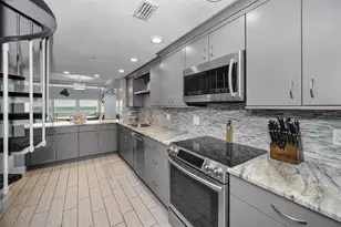 19700 Gulf Blvd, Indian Shores, FL 33785 - Photo 24