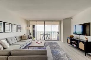 1290 Gulf Blvd, Clearwater Beach, FL 33767 - Photo 4