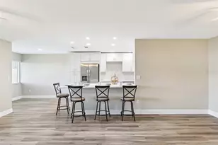 1203 16th Cir SE, Largo, FL 33771 - Photo 4