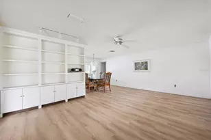 5201 Dover St NE, Saint Petersburg, FL 33703 - Photo 8