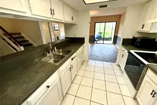 5454 Saddlebrook Way, Wesley Chapel, FL 33543 - Photo 8