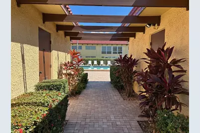 1845 S Highland Avenue #6-11, Largo, FL 33756 - Photo 16